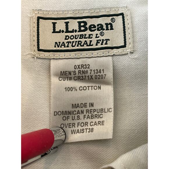 L.L. Bean Men's Green Khaki twill shorts 100% Cotton, size 38 - Picture 3 of 6
